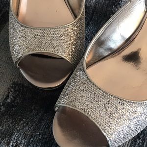 Nine West Silver Heels, 8.5M